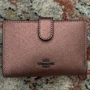NWOT COACH WALLET—Pink/Rose Gold Metallic